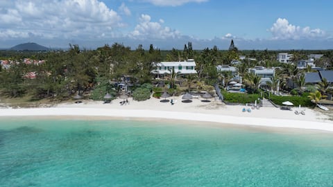 Oceanfront Villa - East Coast | Private beach+Pool