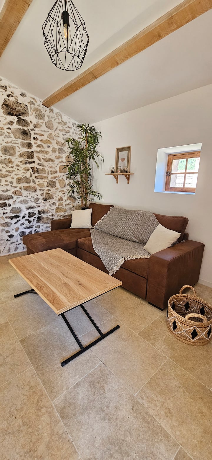 Mahayana - Cosy Gîte Dans Les Collines Avec Spa - Toulon