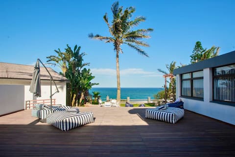 Beach house w/ pool & beach access