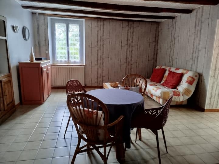 Maison Rustique à La Campagne - Haute-Saône