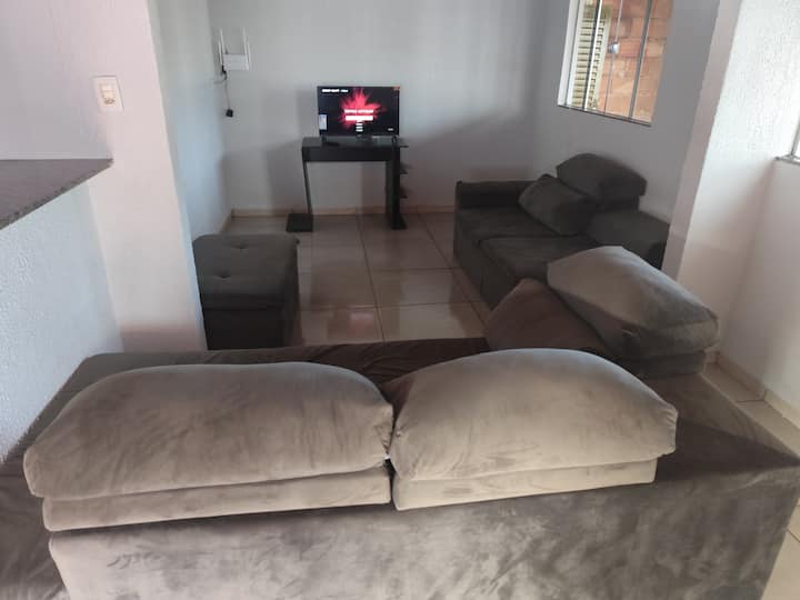 Casa Bem Localizada. - Rio Verde