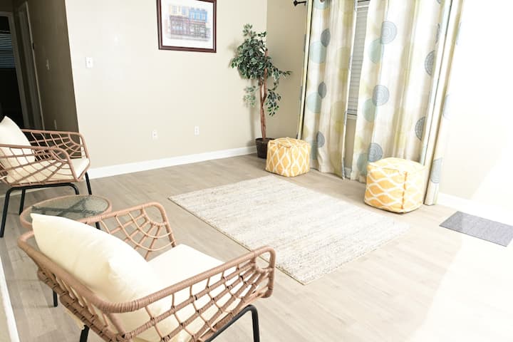 Charming House Come See! - Leesburg, FL