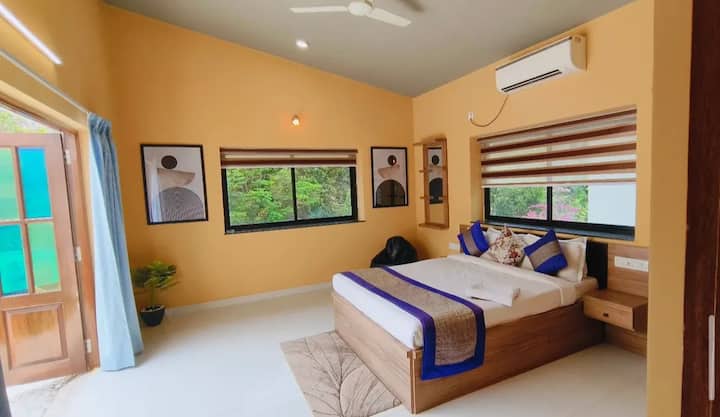 Bedroom 1 image 1