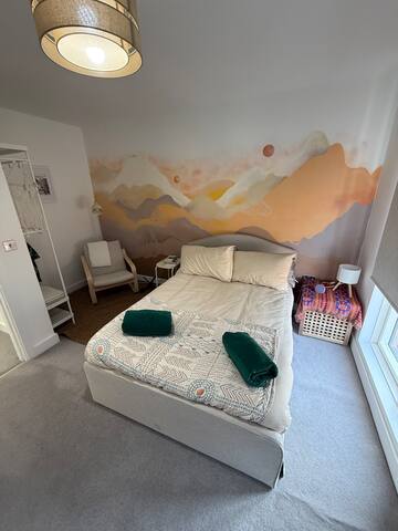 Town house in greater Manchester gallery image 5