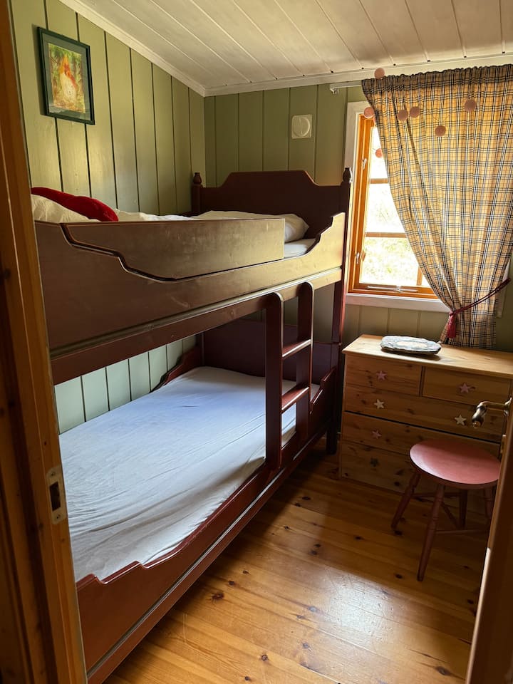 Schlafzimmer 2