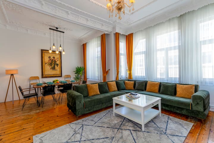 New! Central,4br,3ac,amazing View @Taksim Square - Beyoğlu