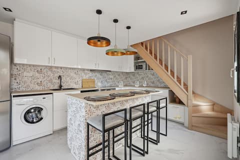 Cozy 2-bedroom house, garden