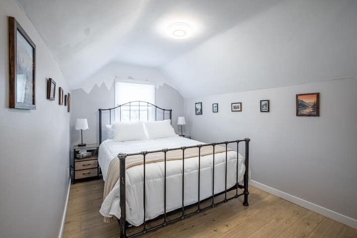 Lit « queen size »