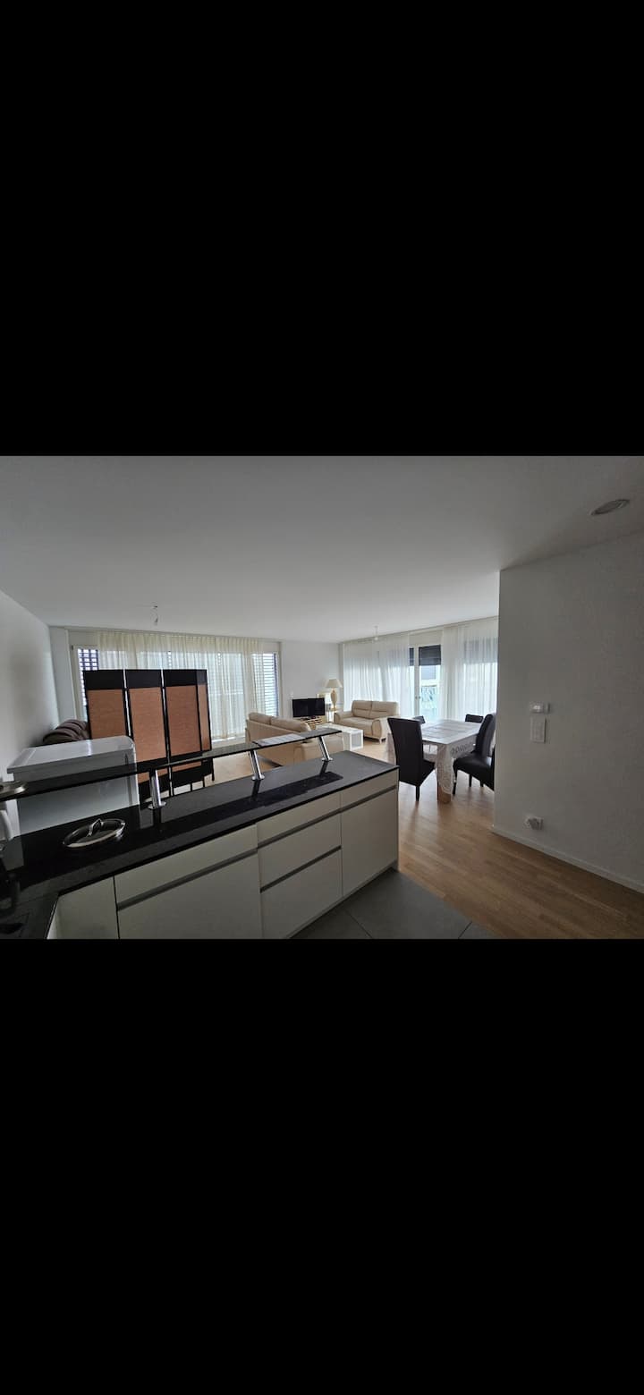 غرفة المعيشة