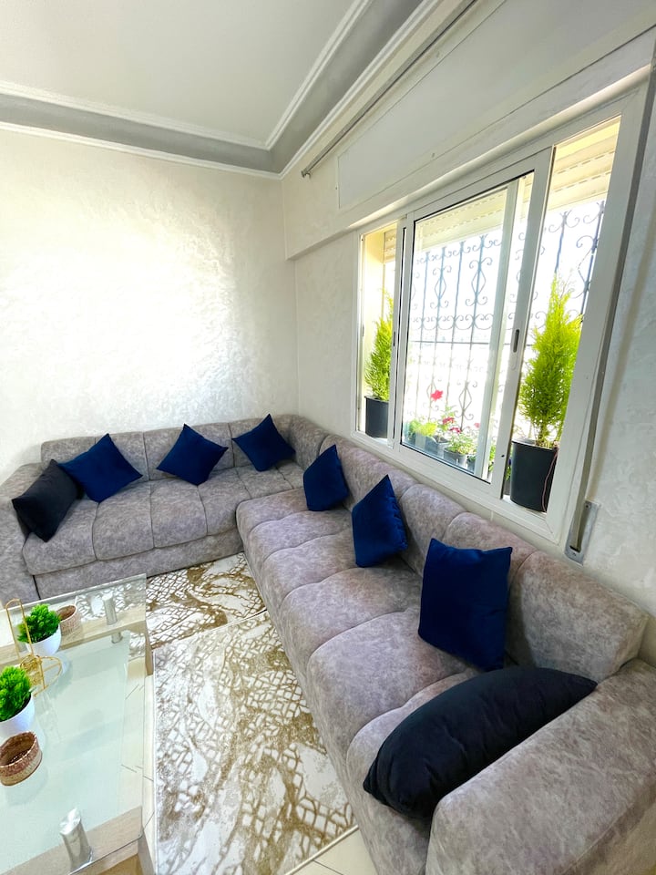 Elegant Sea View Stay In Central Tangier - Tangeri