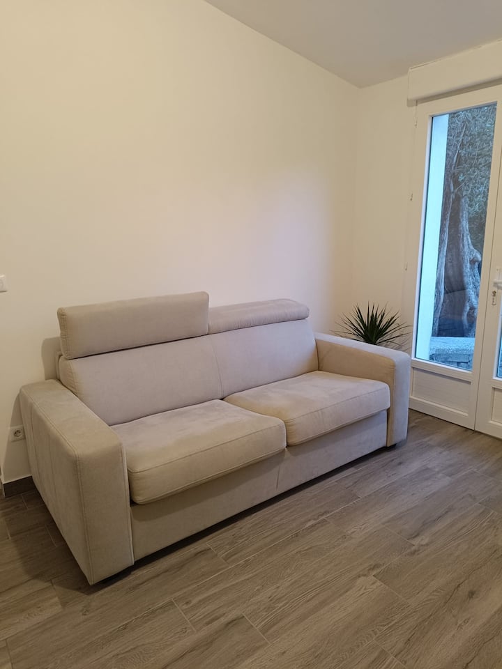 Studio Confortable 4 Personnes - 칸
