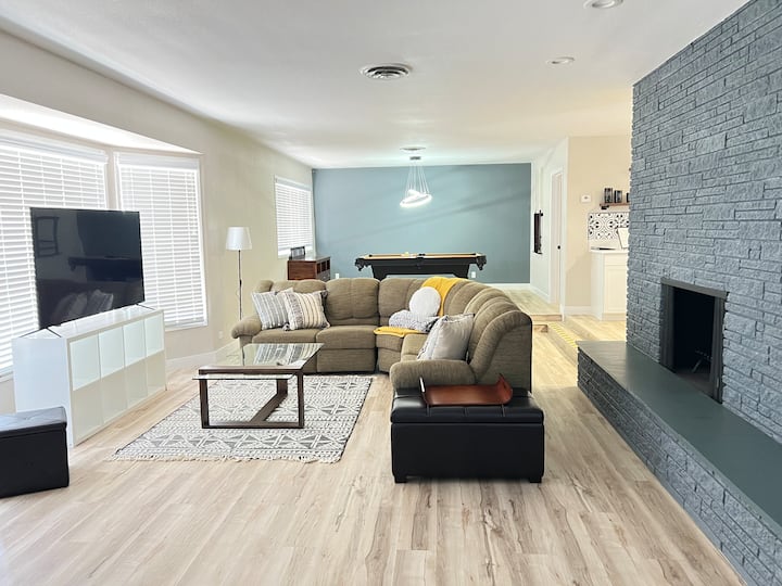 Oasis Villa Retreat - Las Vegas, NV