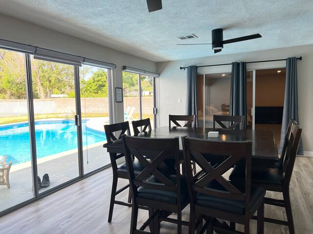 Oasis Villa Retreat gallery image 2