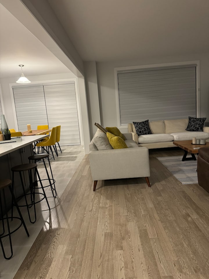 Woodstock New Furnished House 4br, 5 Beds & 4.5 Wr - Woodstock