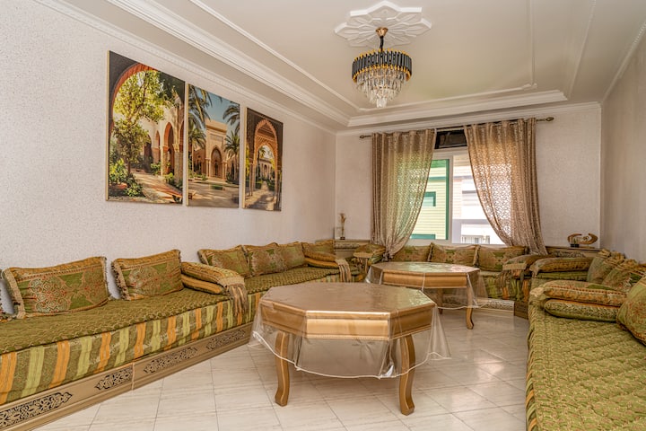Groot Terras • Top Interieur • Parking • Zeezicht - Tanger