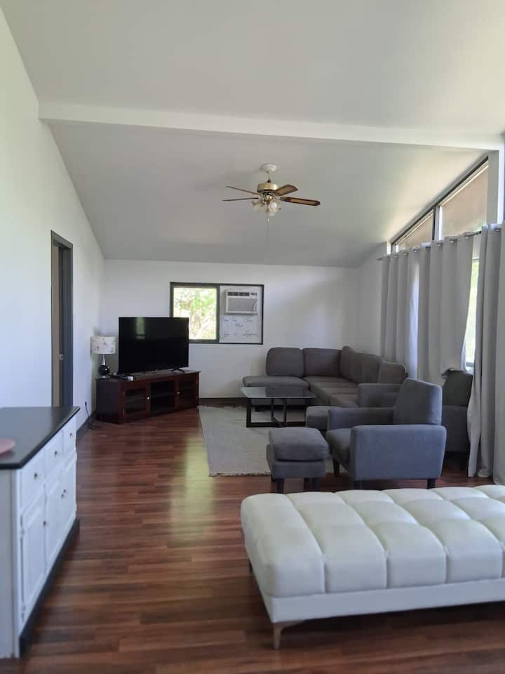 Home In New Tecumseth - Alliston