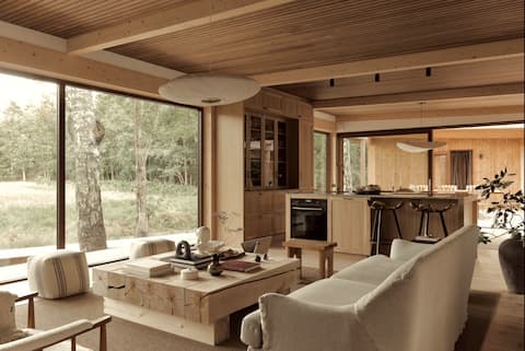 Award-Winning Design Cabin