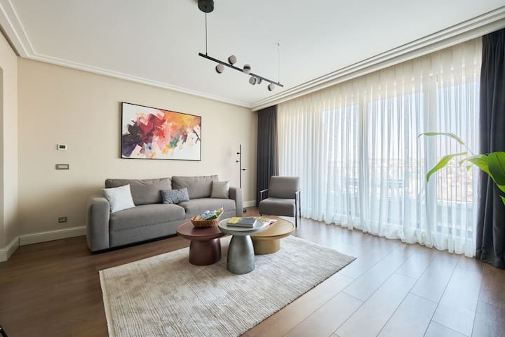 Architect’s Touch Stylish 1br W/ Balcony Taksim360 - 伊斯坦堡