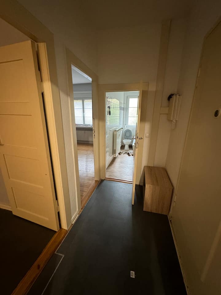 Schöne Zwei Zimmerwohnung - Aeropuerto de Berlin Schönefeld (SXF)