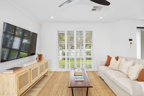 Successful Airbnb property: Ivory Tide - coastal living in Cottesloe