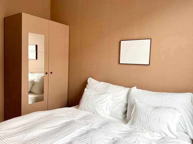 Charming 3BR apartment gallery image 2