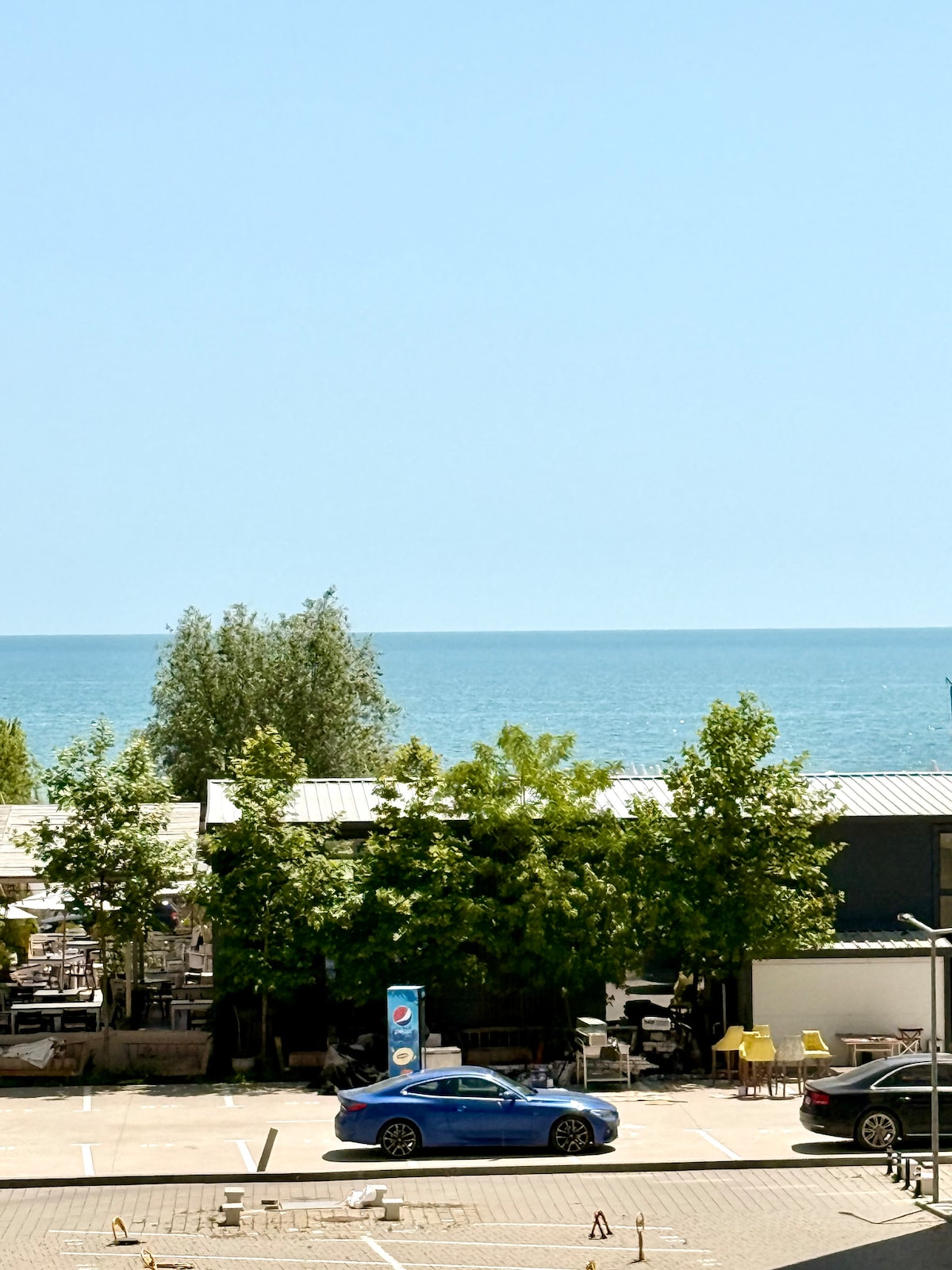 Aqua Vista Astoria Lujo - Sea View — Apartament — închiriere de vacanță cu vedere la mare în Mamaia-Sat, Romania, Constanța, România — fotografia principală a proprietății | Aqua Vista Rentals