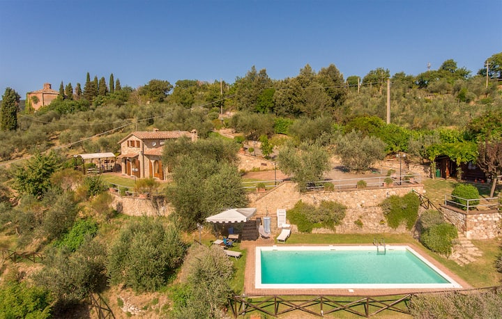 Cozy home in Sarteano