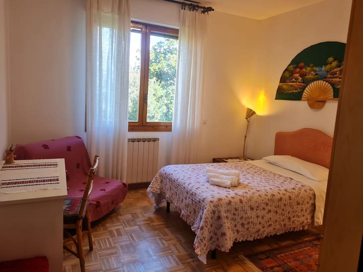 Dhomë gjumi 1