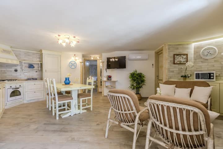 Villa Rachele Ground Floor, Private Swimming Pool - Sant'Anna Arresi