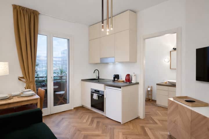 Ruby - Newly Renovated - Free Parking - Milão