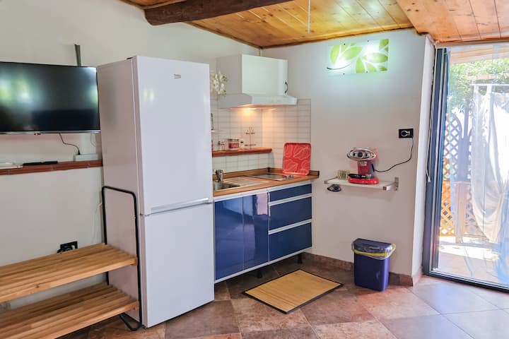 Giglio View Retreat- Large Sea View Studio - Monte Argentario