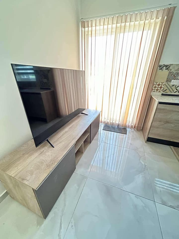 Cosy Swieqi 1 Bedroom Apartment - Pembroke, Malta