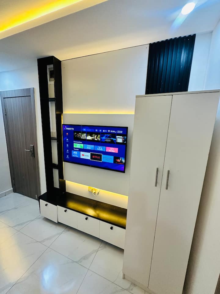 Ngoziliving Studio (Sa10)@lekki Ph1, 24/7 Pwr&wifi - Lagos