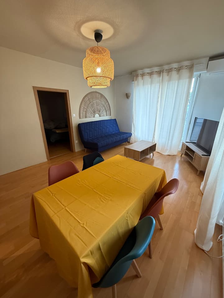 ห้องนั่งเล่น