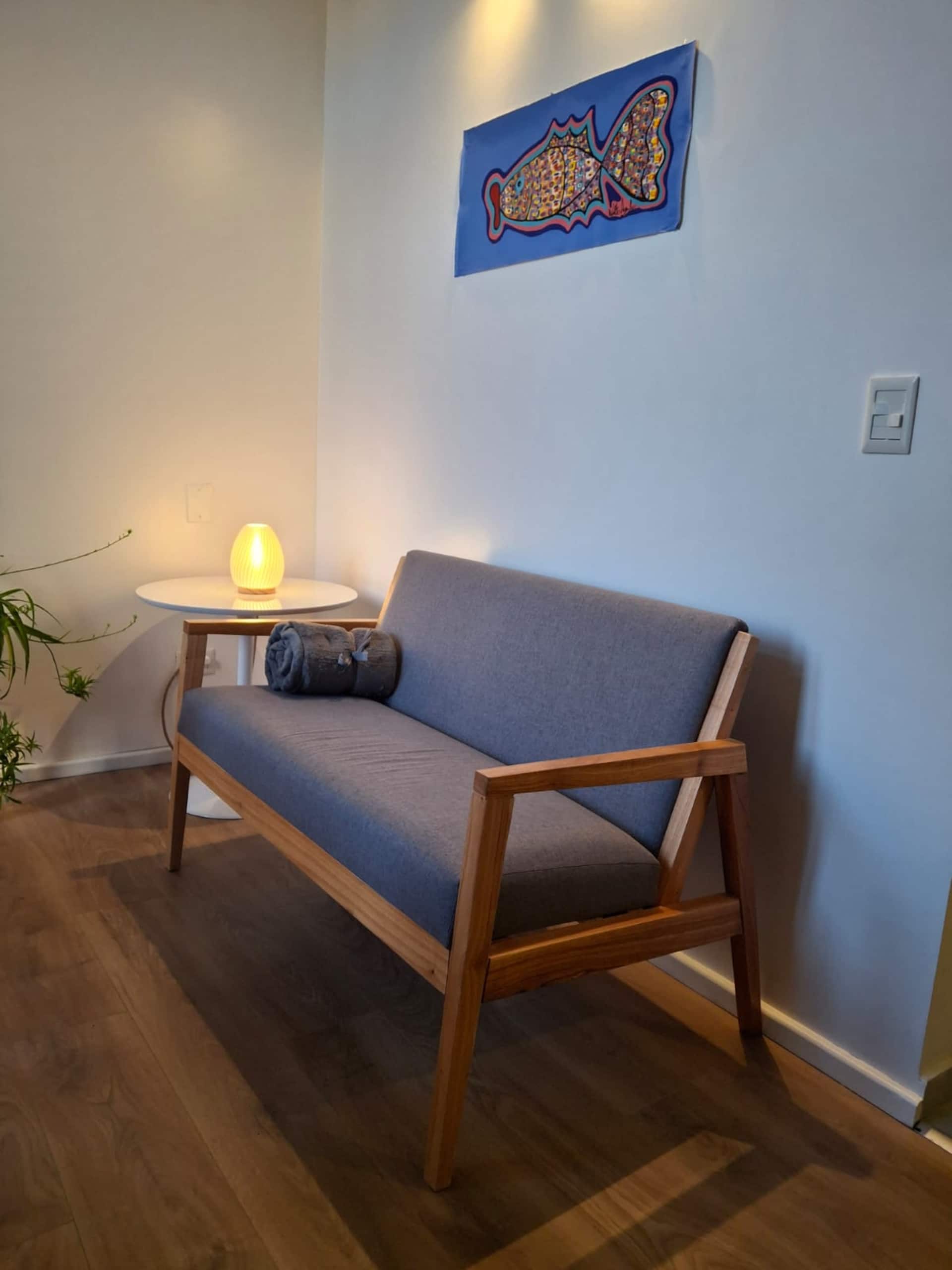 Bright duplex apartment in Monserrat