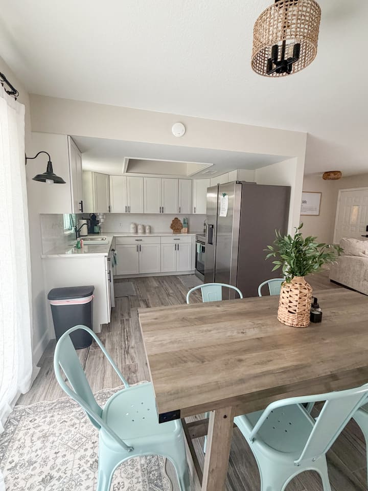 Coastal Getaway | Boat Parking  Close To Beaches - Sebastián, FL