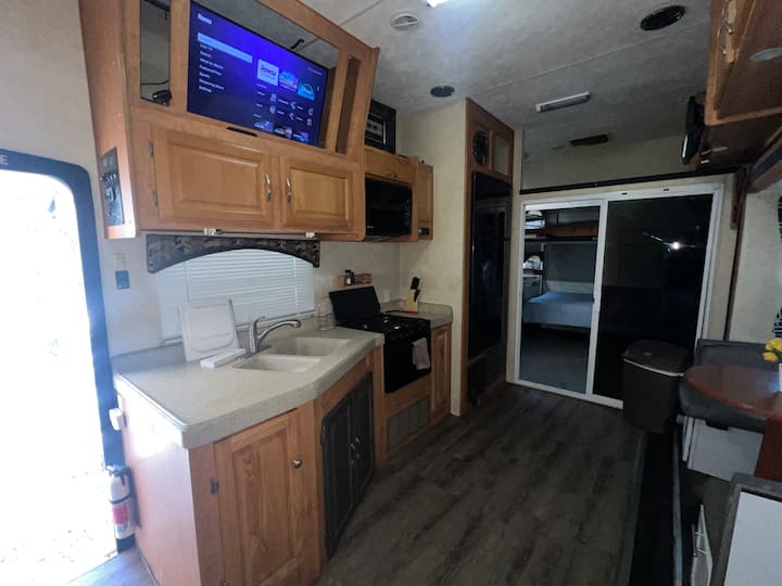 Camping In The City - Lake Elsinore, CA