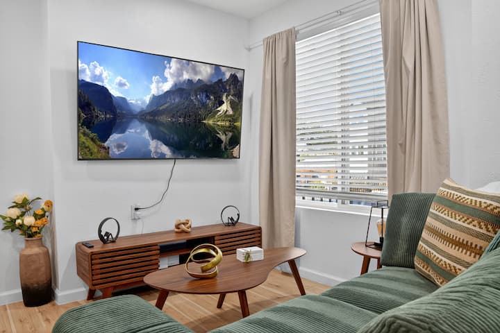 Chic Stay | World Cup | Free Parking | Extended - Dallas, TX