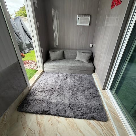 Top Airbnb: Luxury Studio • Private Hot Tub • Hard Rock in Miami Gardens