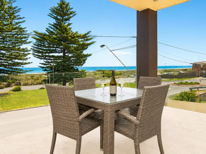 Largs Bay Sea Views And Sunsets - Port Adelaide