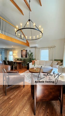 Duplex Rooftop MIT/Kendall/Harvard 2 FREE Parking!