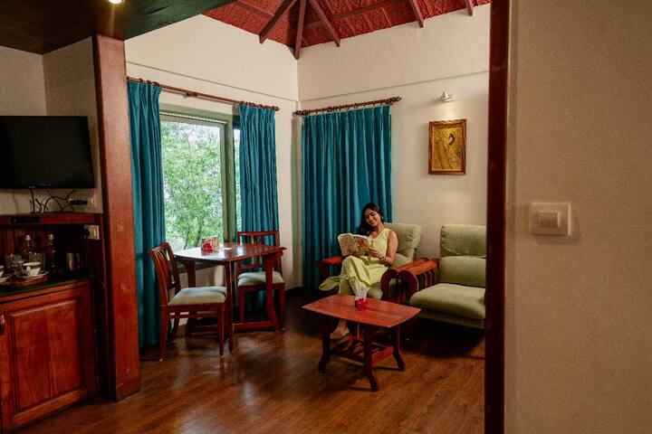 Jacuzzi Cottage In Munnar - Munnar