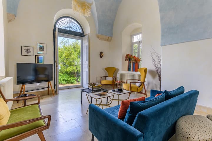 Amani Luxury 4-bedroom Villa W/pool In Batroun - Libanon