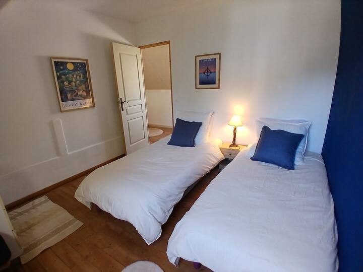 غرفة النوم 2