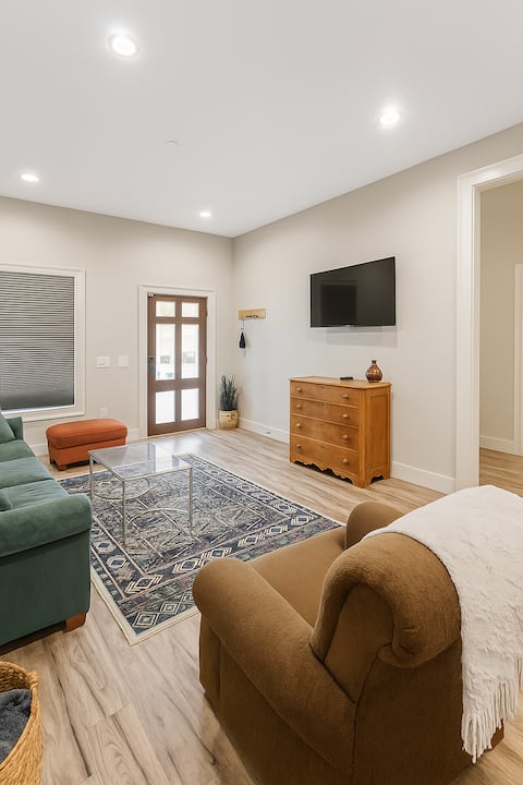 Top performing Airbnb: Cozy Home in Westside Atlanta in Washington Park