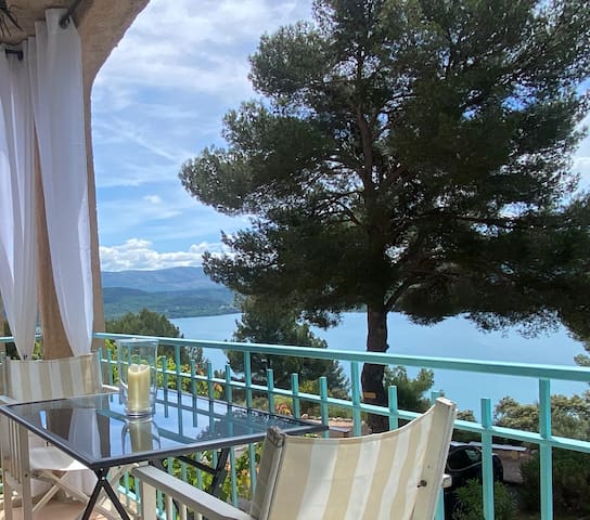 Guest favorite listing in Lac De Sainte-Croix