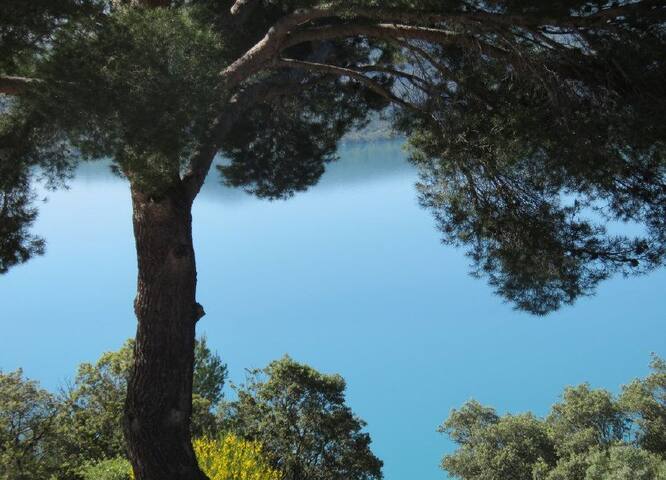 Listing in Lac De Sainte-Croix