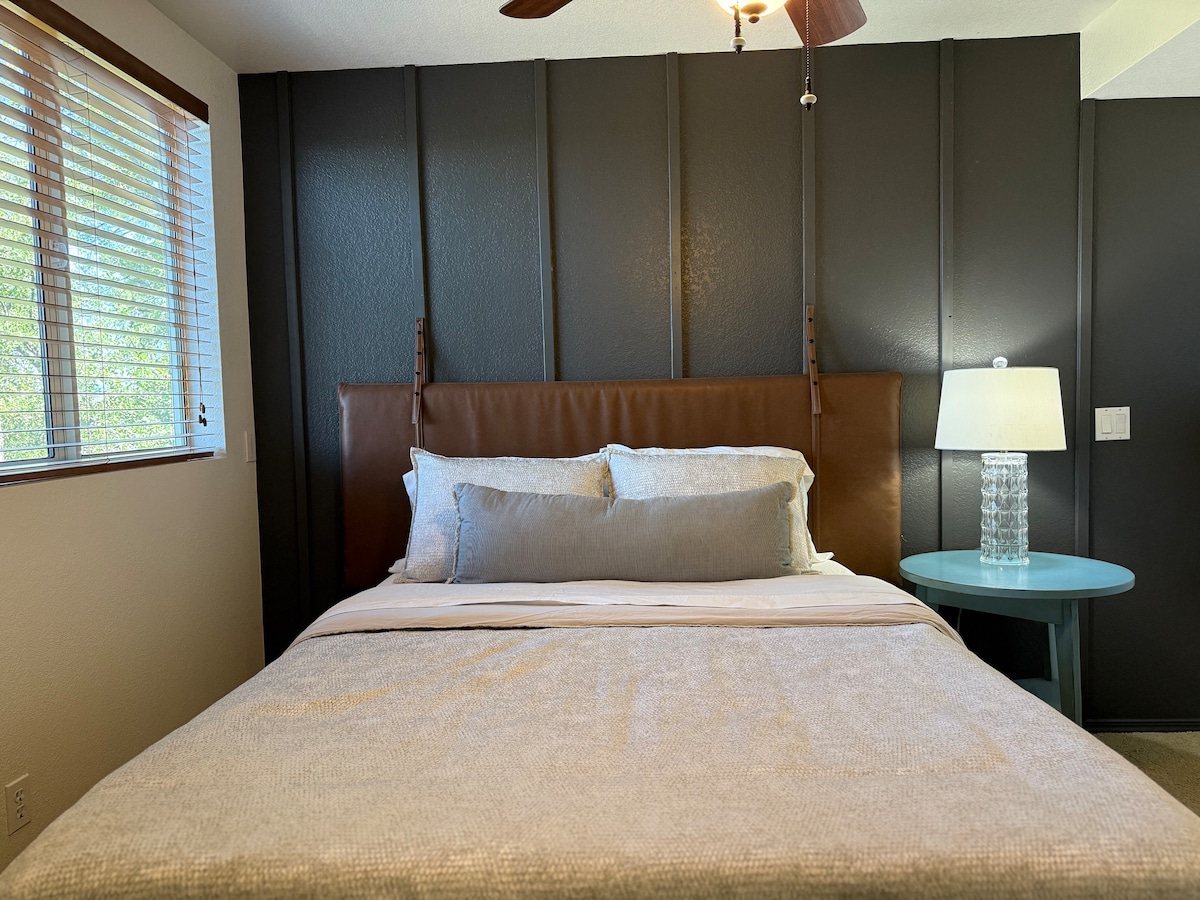 5号卧室旁边的下层卧室（双层床房）