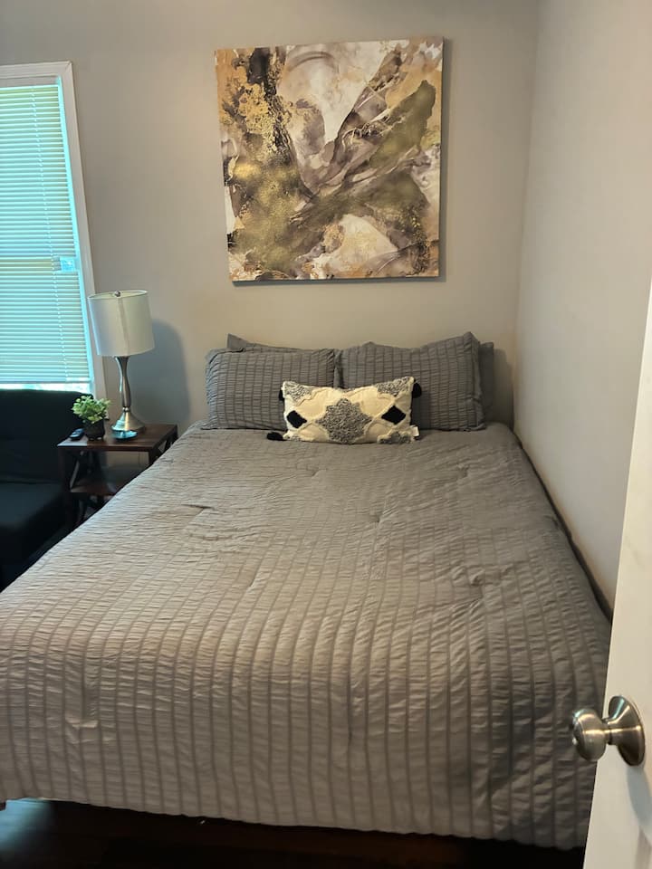 غرفة النوم 2