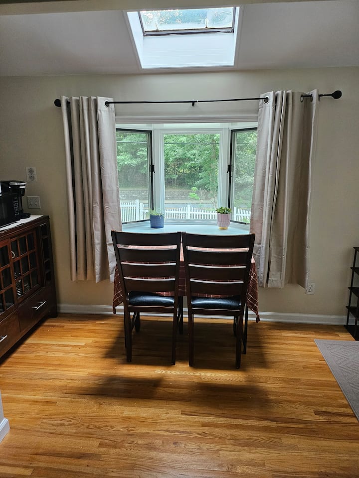 Setauket Room Near Sbu & Villages - Port Jefferson, NY